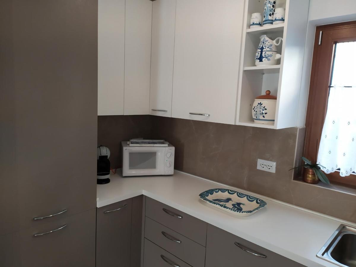 Il Riccio Del Castagno Appartement Novaledo Buitenkant foto