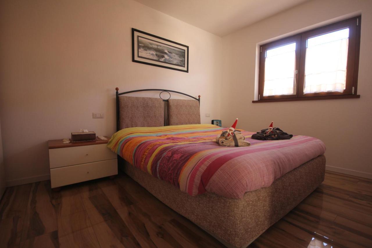 Il Riccio Del Castagno Appartement Novaledo Buitenkant foto